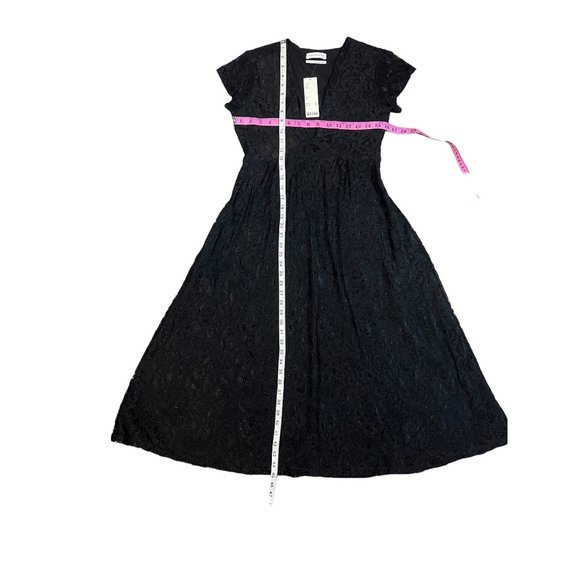 UO Urban Outfitters Imogen Black Lace Midi Dress Size M - Picture 4 of 7